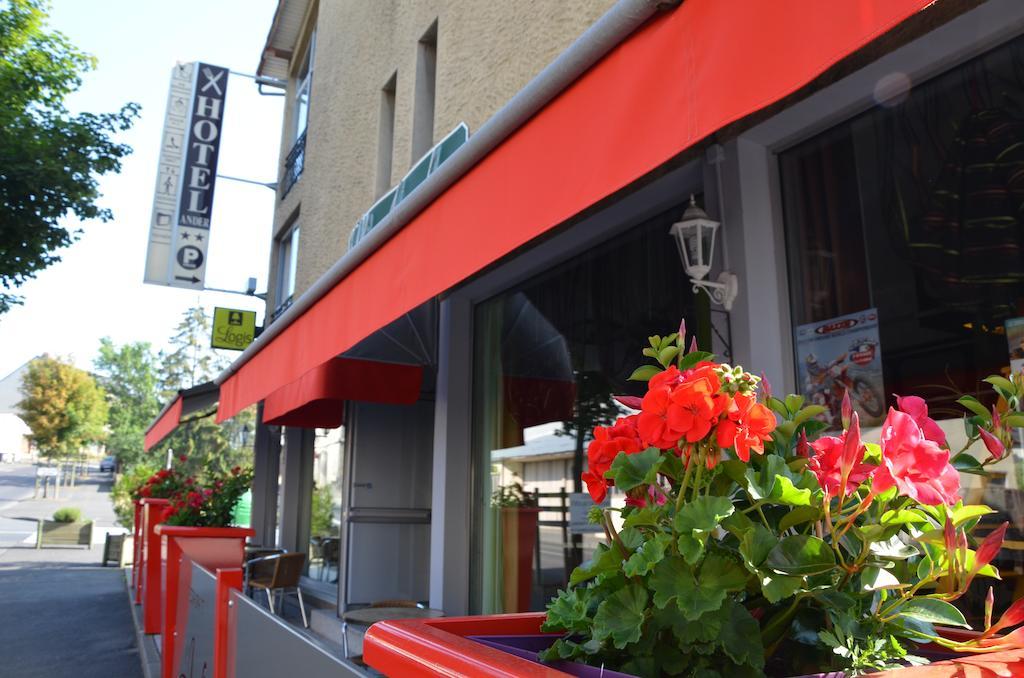 Hotel L Ander Saint-Flour  Rum bild